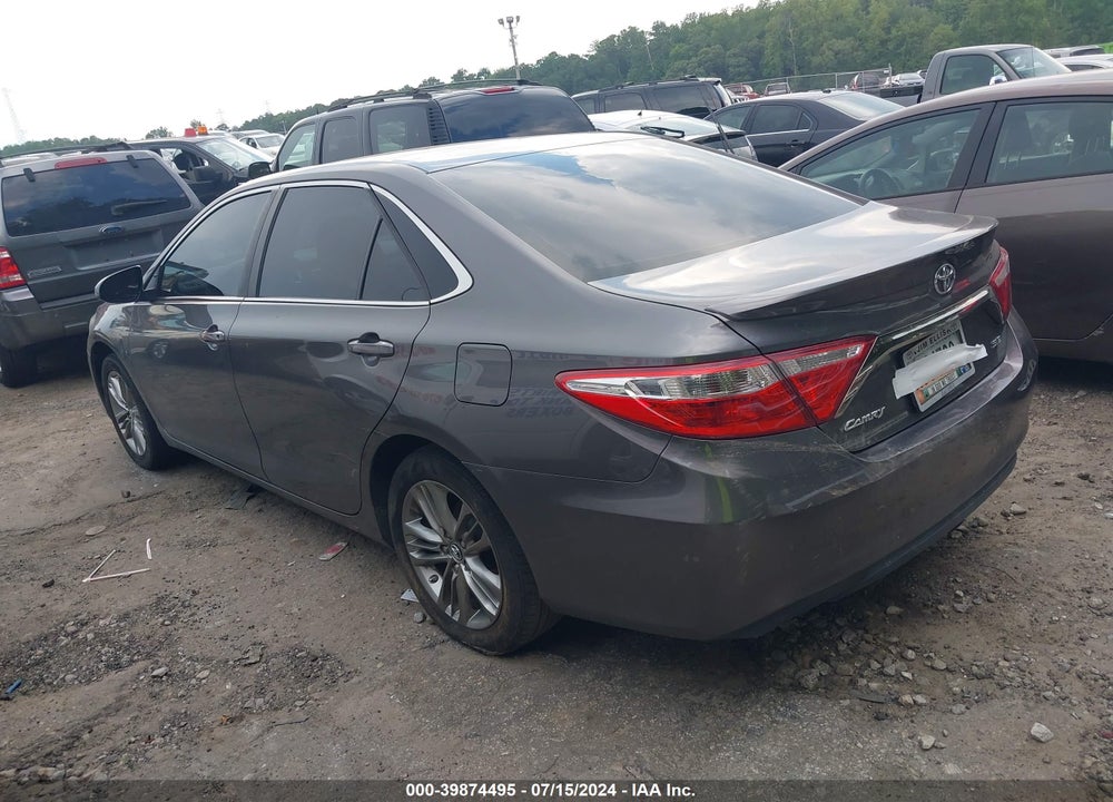 2017 TOYOTA CAMRY SE VIN: 4T1BF1FK7HU786529