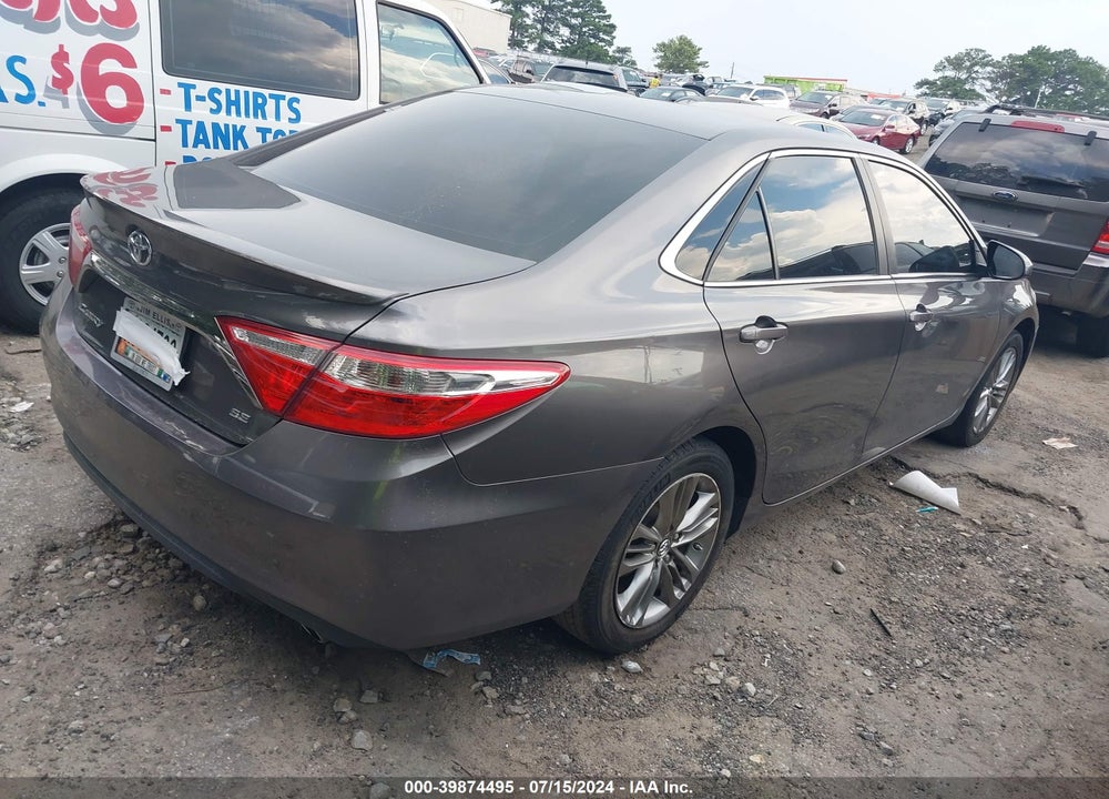 2017 TOYOTA CAMRY SE VIN: 4T1BF1FK7HU786529