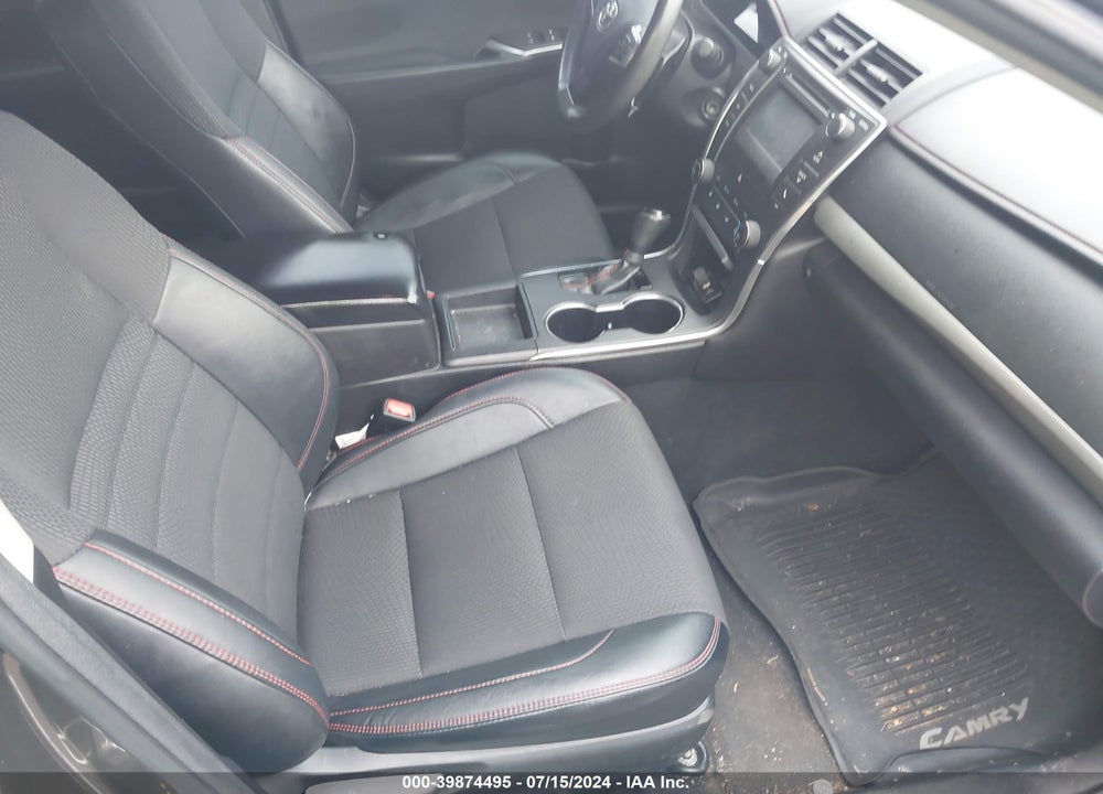 2017 TOYOTA CAMRY SE VIN: 4T1BF1FK7HU786529