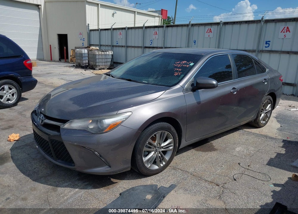 2017 TOYOTA CAMRY SE VIN: 4T1BF1FK7HU786529