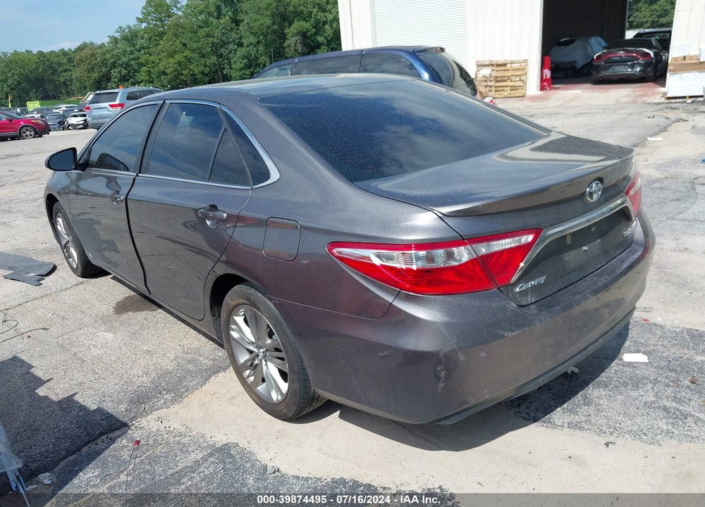 2017 TOYOTA CAMRY SE VIN: 4T1BF1FK7HU786529