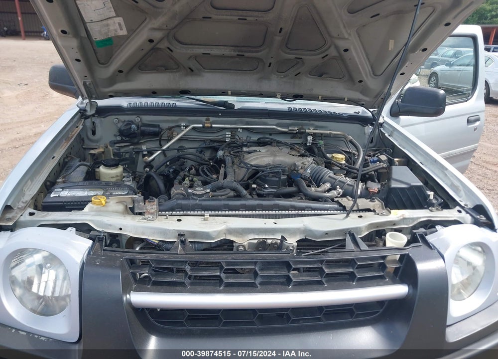 2002 NISSAN XTERRA XE VIN: 5N1ED28T12C577458