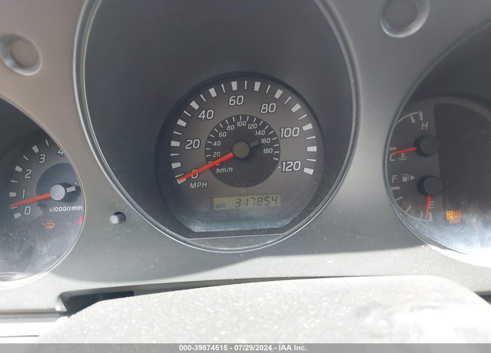 2002 NISSAN XTERRA XE VIN: 5N1ED28T12C577458