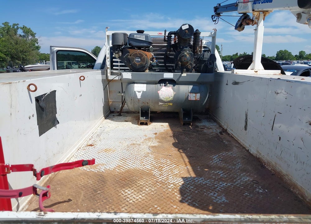 2015 FORD F-350 CHASSIS XL VIN: 1FD8X3H65FEA71551