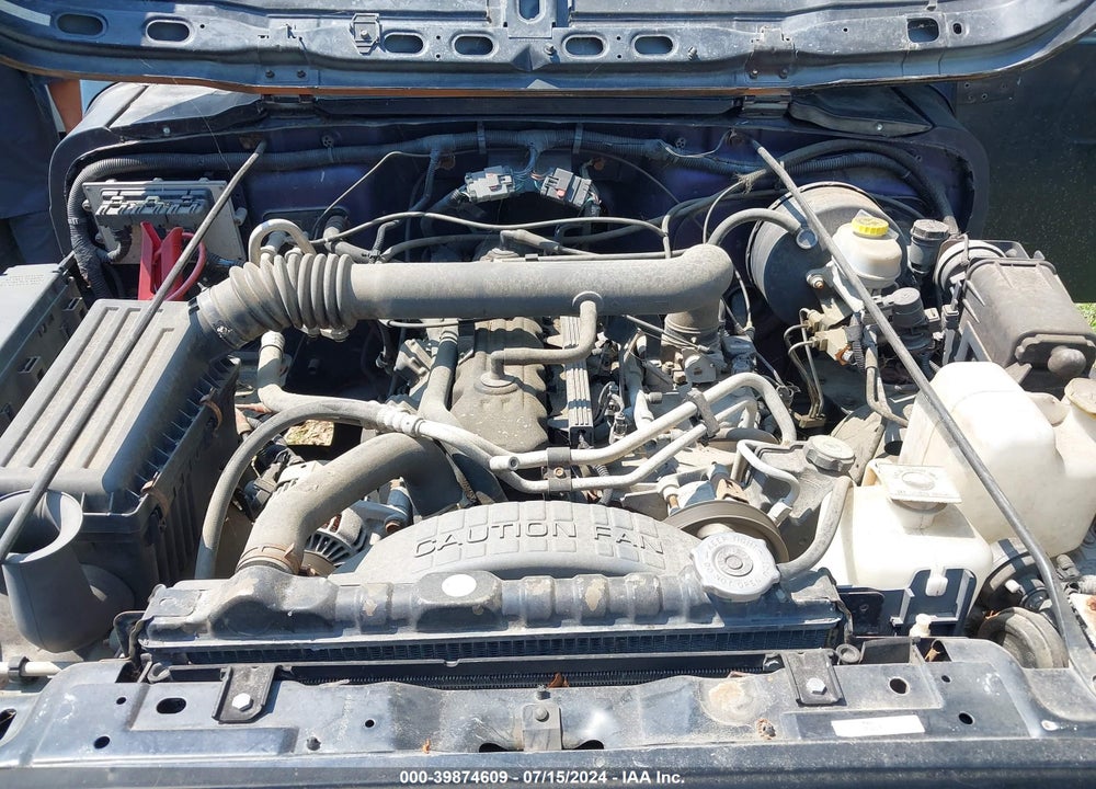 2000 JEEP WRANGLER SAHARA VIN: 1J4FA59S6YP745650