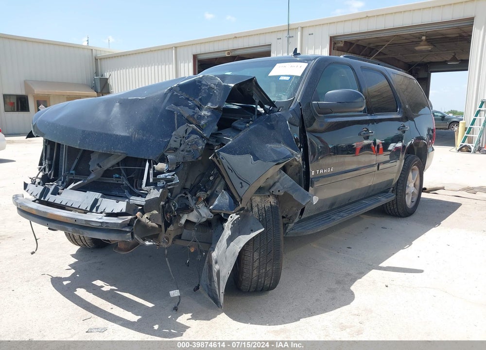 2007 CHEVROLET TAHOE LT VIN: 1GNFC13047R392528