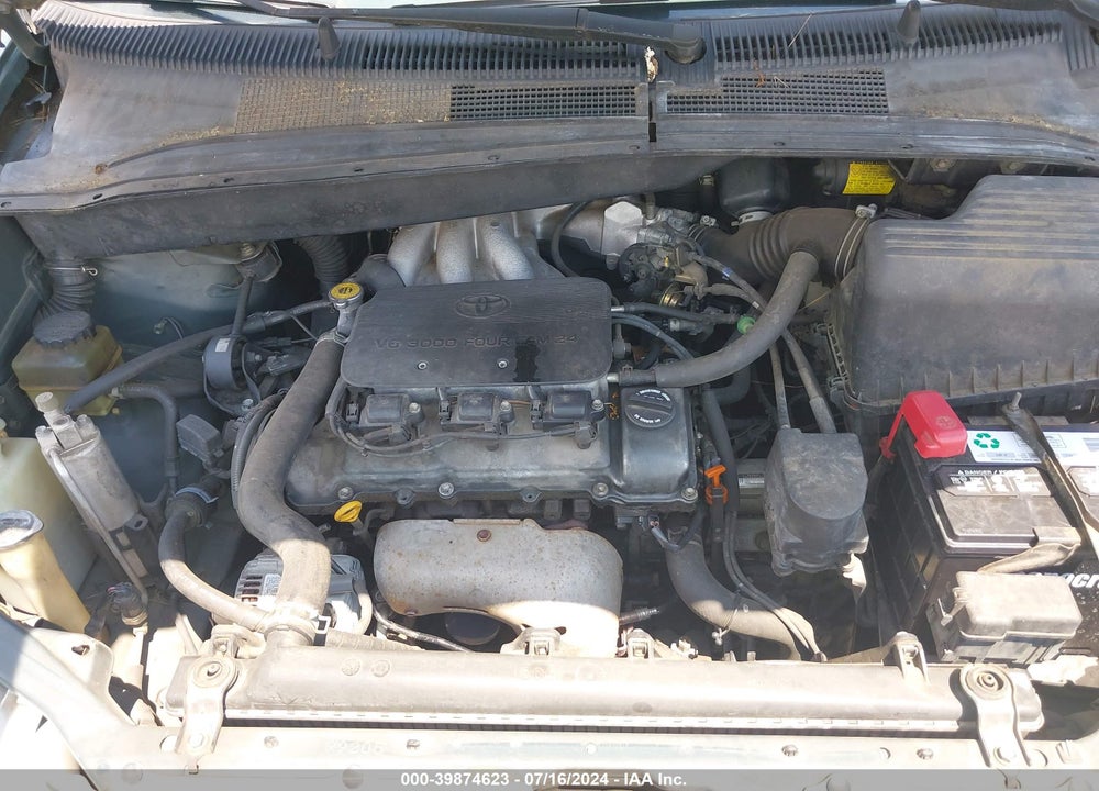 2000 TOYOTA SIENNA LE VIN: 4T3ZF13C9YU299058