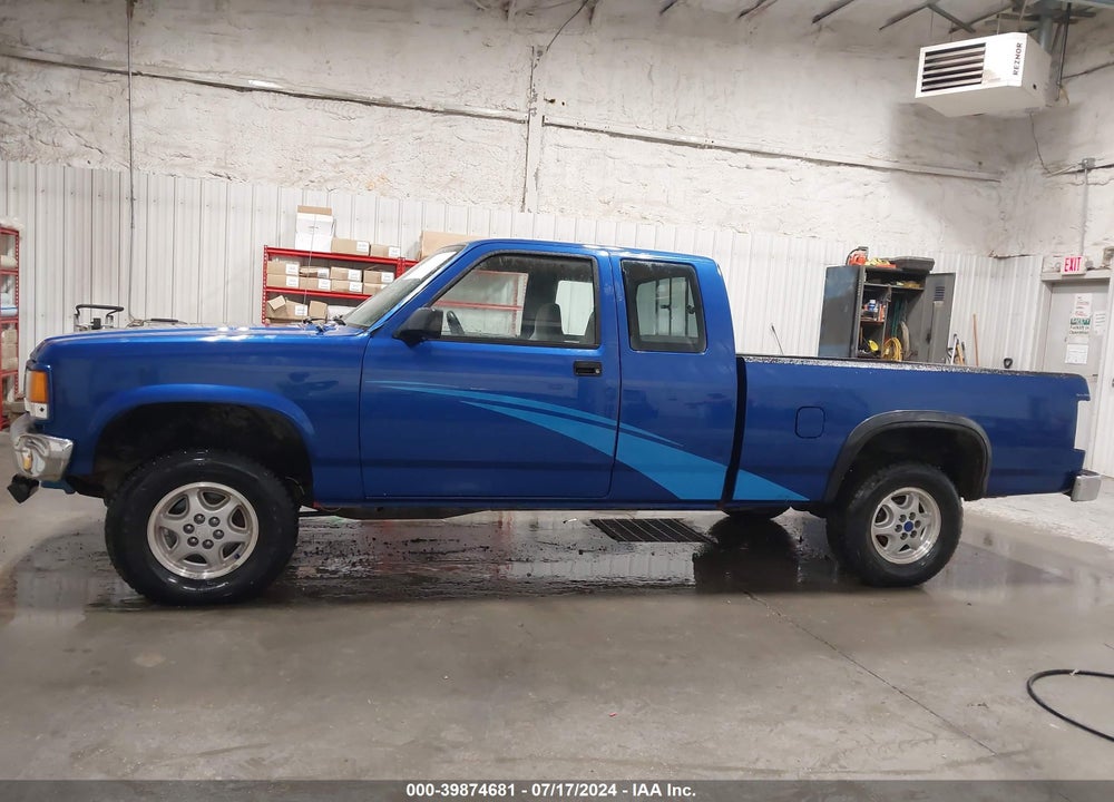 1995 DODGE DAKOTA VIN: 1B7GG23X5SW948733