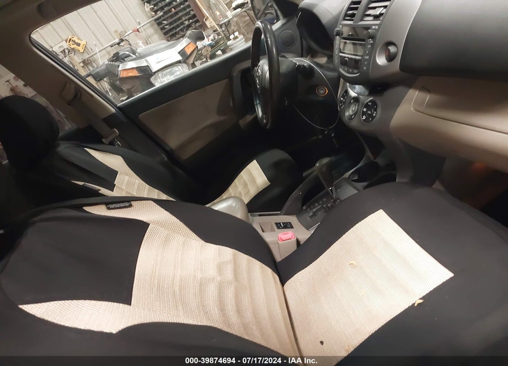 2007 TOYOTA RAV4 LIMITED VIN: JTMBD31V276033453