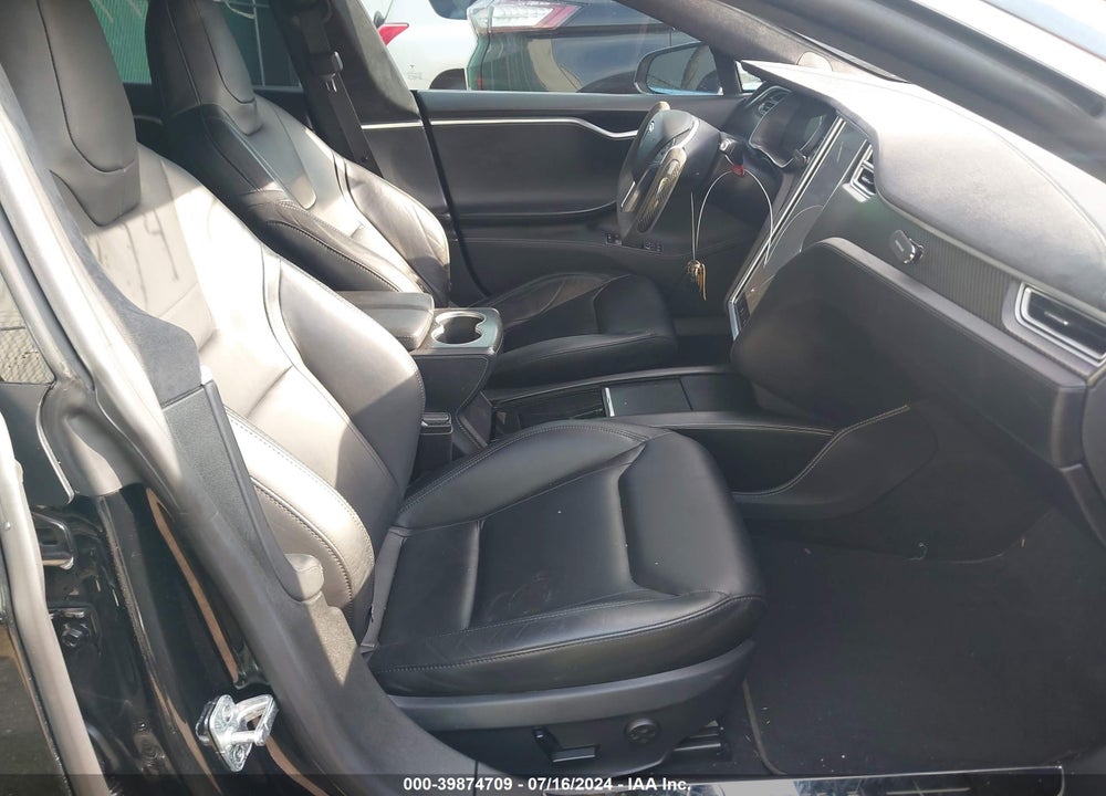 2015 TESLA MODEL S 85D/P85D VIN: 5YJSA1H48FF100232