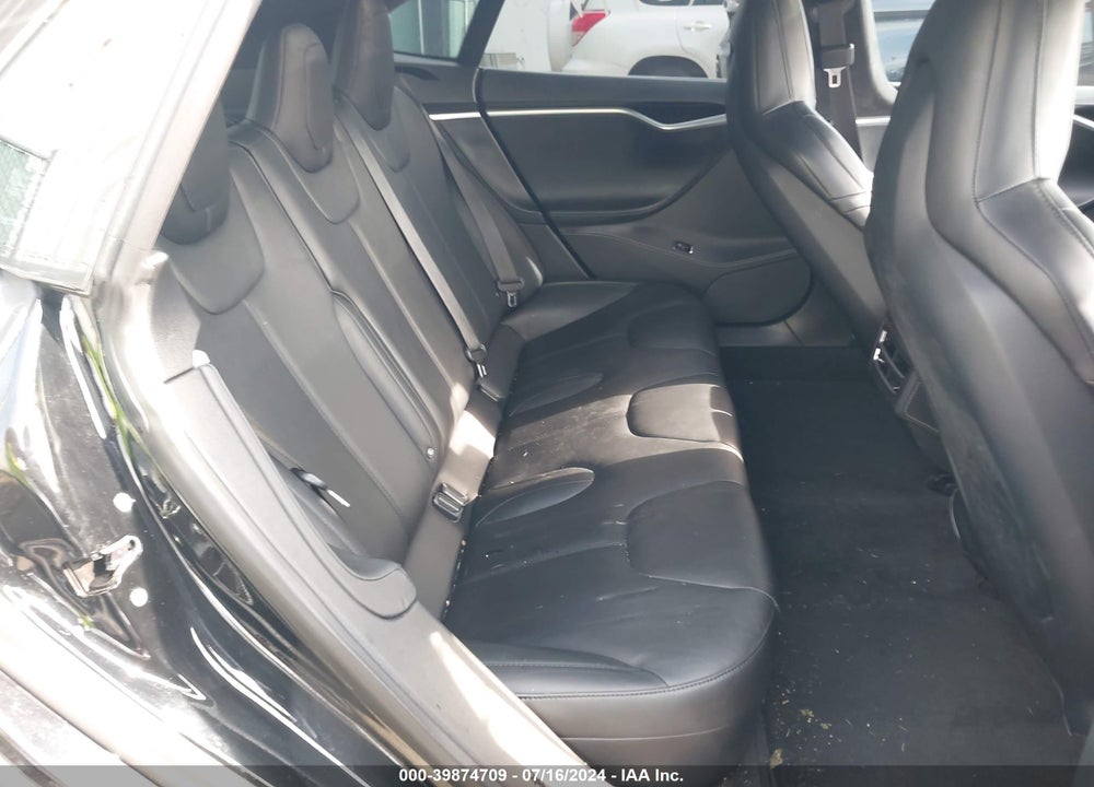 2015 TESLA MODEL S 85D/P85D VIN: 5YJSA1H48FF100232