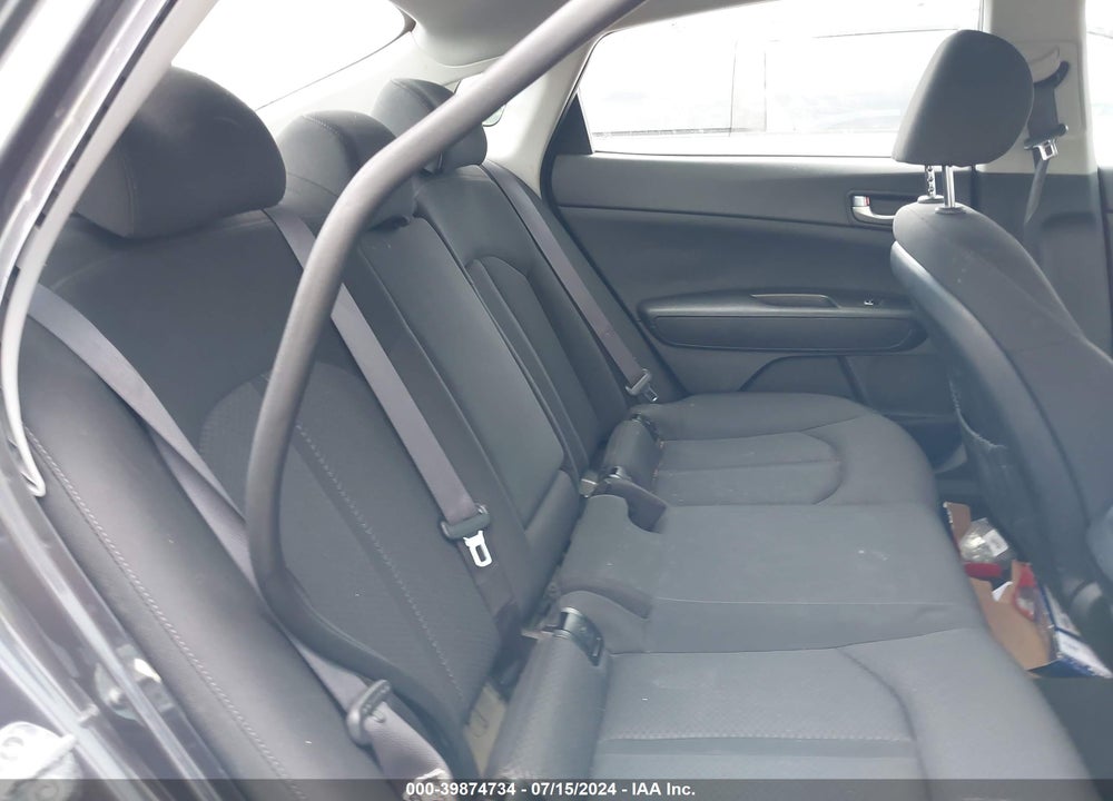 2018 KIA OPTIMA LX VIN: KNAGT4L32J5235469