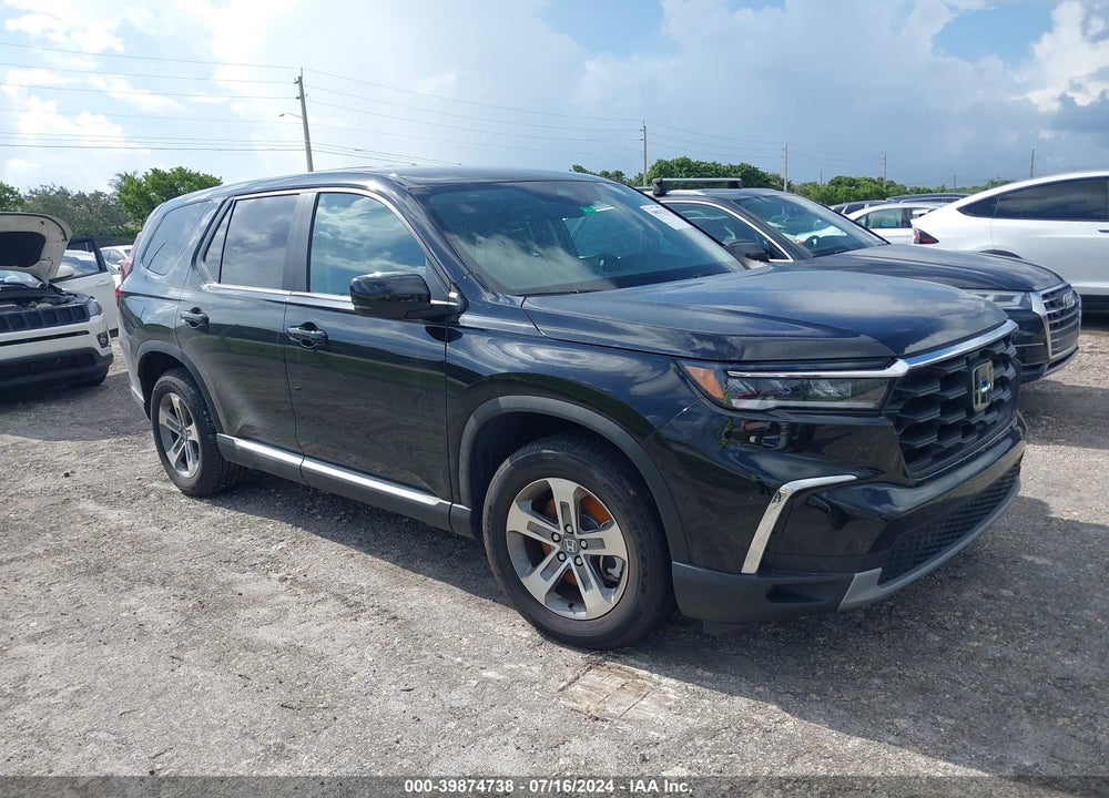2023 HONDA PILOT VIN: 5FNYG1H57PB006152