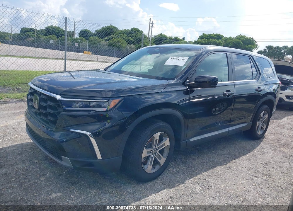 2023 HONDA PILOT VIN: 5FNYG1H57PB006152