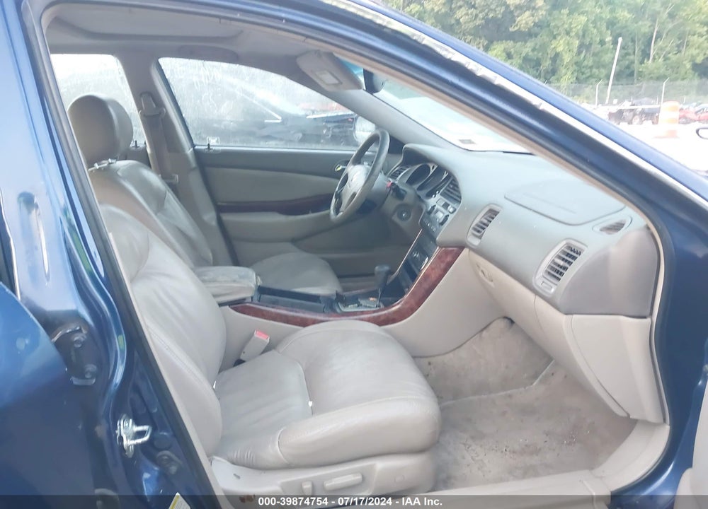 2002 ACURA TL 3.2 VIN: 19UUA56642A008446