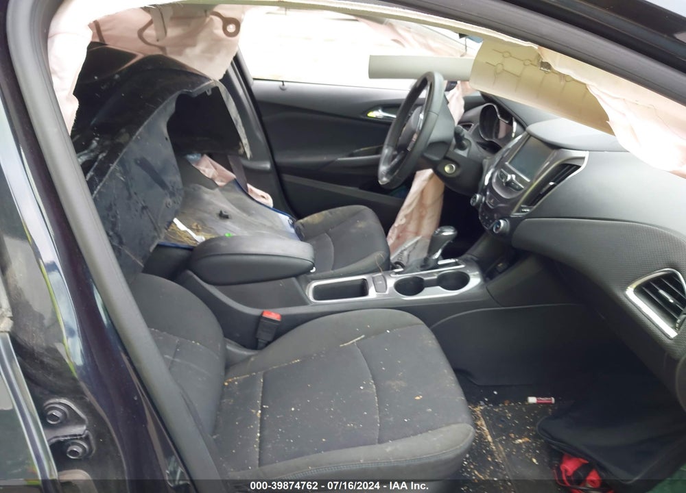 2016 CHEVROLET CRUZE LT AUTO VIN: 1G1BE5SM6G7304550