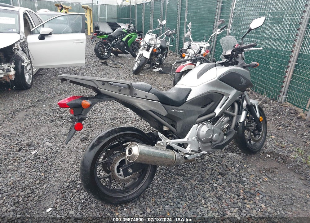 2012 HONDA NC700X VIN: JH2RC635XCK001150