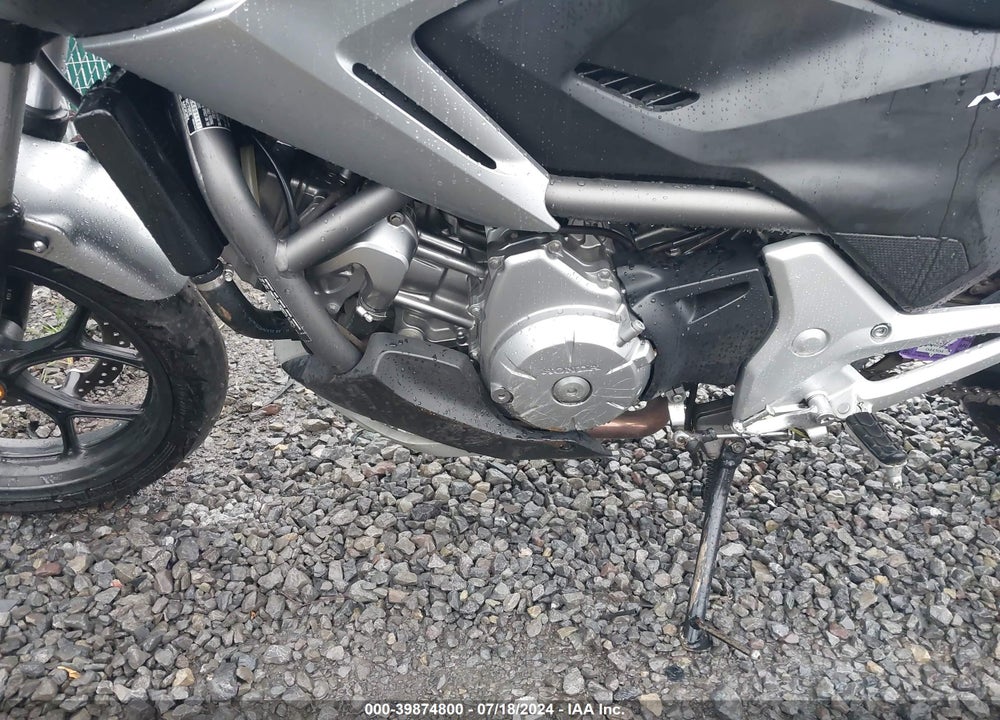 2012 HONDA NC700X VIN: JH2RC635XCK001150