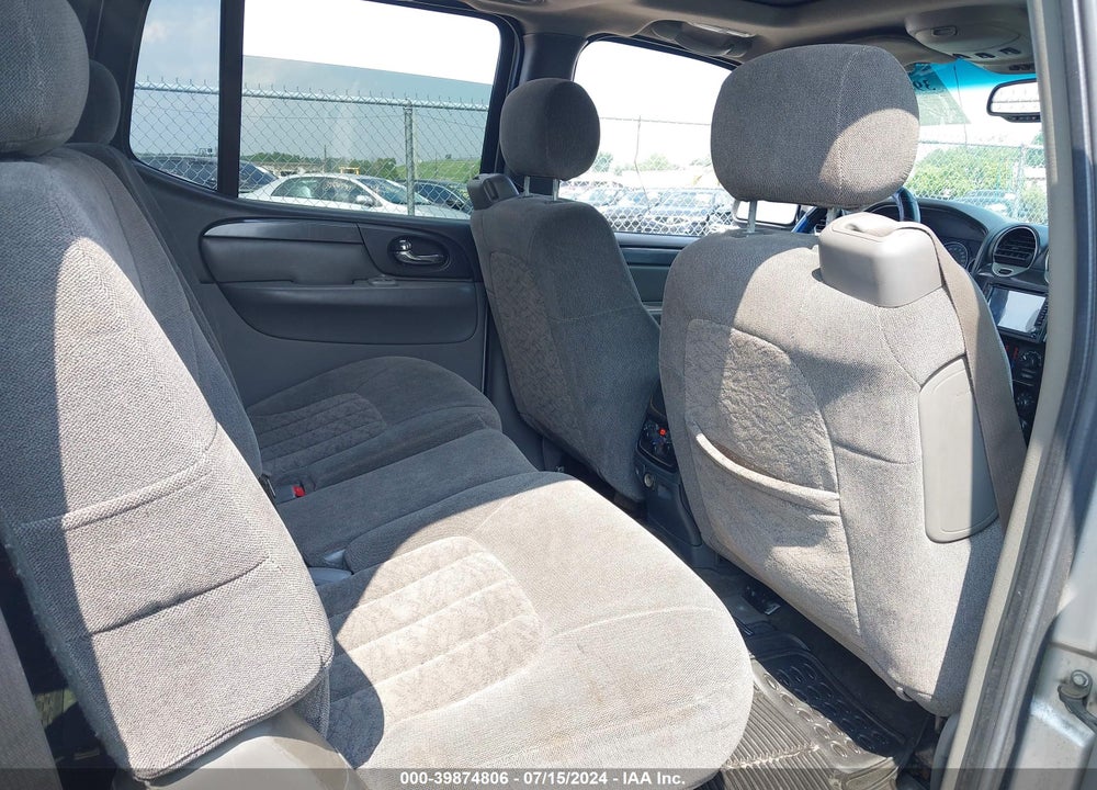 2004 GMC ENVOY XL VIN: 1GKET16S746151159