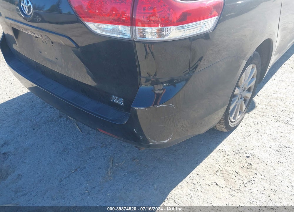 2013 TOYOTA SIENNA XLE 7 PASSENGER VIN: 5TDDK3DC1DS059921