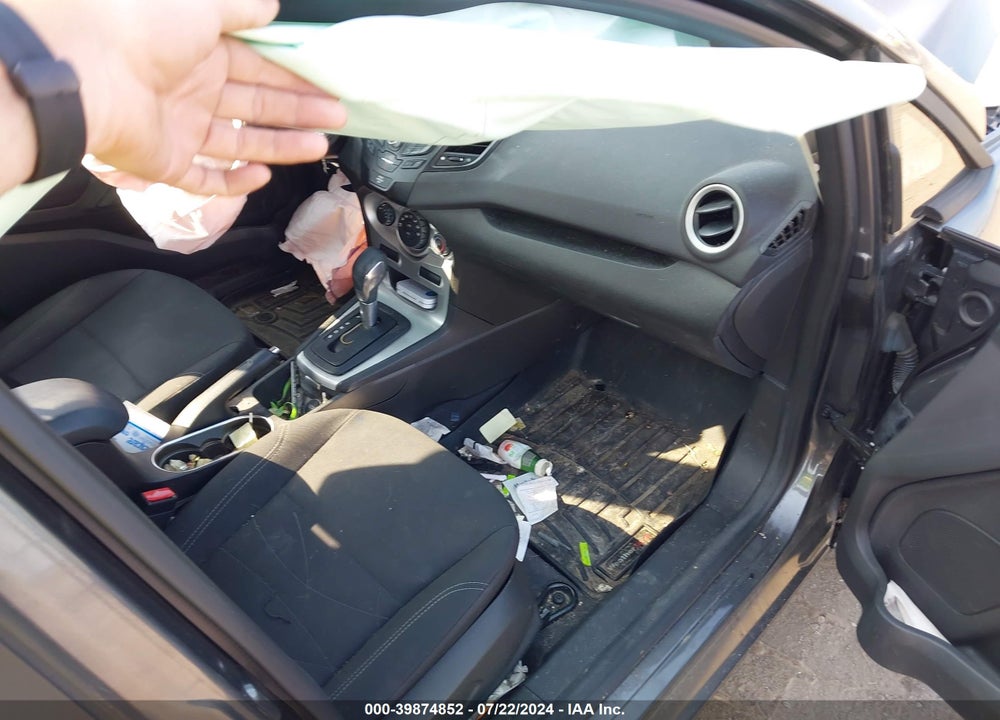 2019 FORD FIESTA SE VIN: 3FADP4BJ3KM126577
