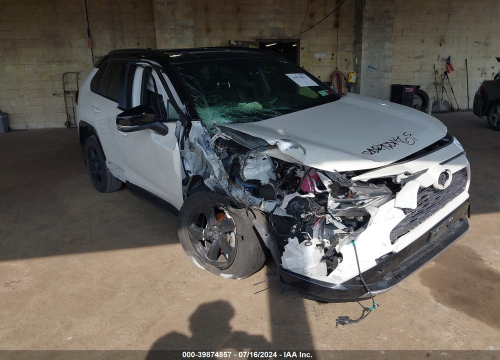 2020 TOYOTA RAV4 HYBRID XSE VIN: JTMEWRFV8LJ040806