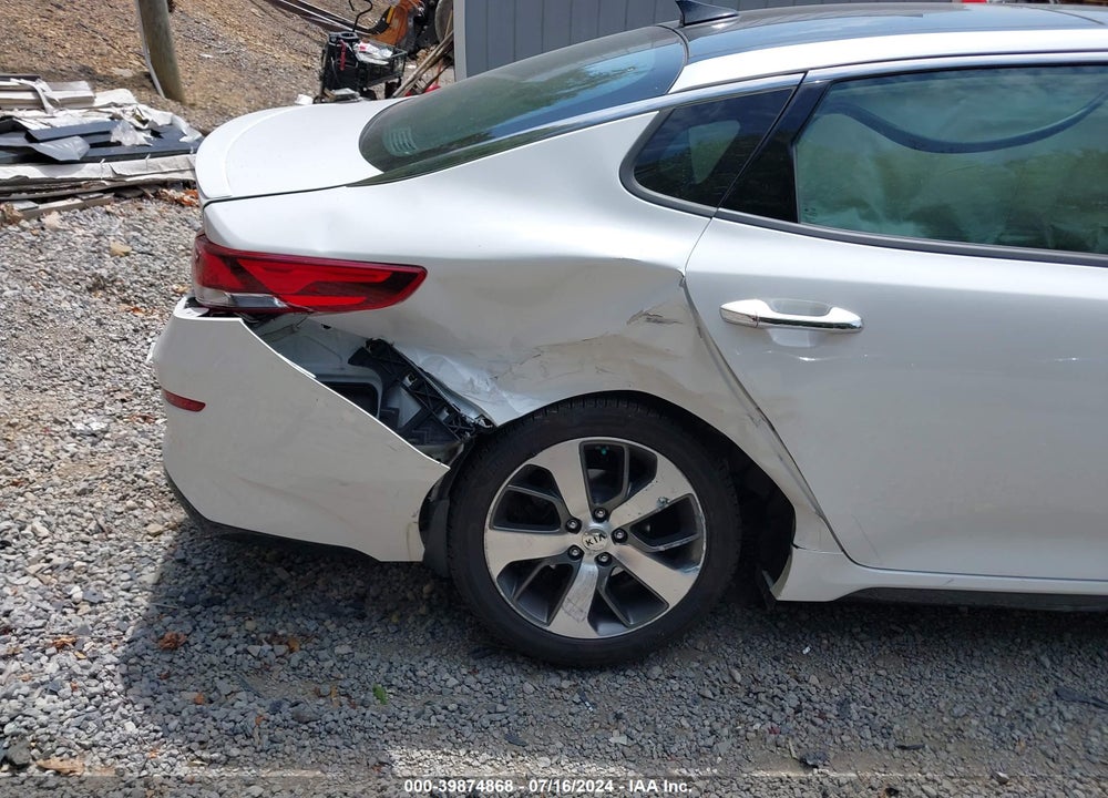 2020 KIA OPTIMA S VIN: 5XXGT4L39LG411693