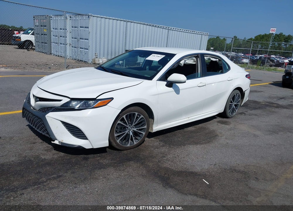 2020 TOYOTA CAMRY SE VIN: 4T1G11AK8LU345660