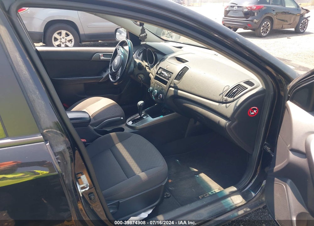 2010 KIA FORTE SX VIN: KNAFW4A30A5229921