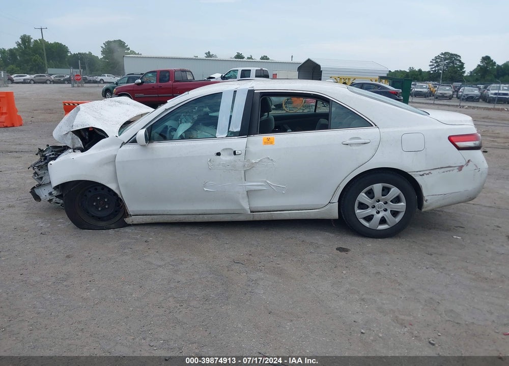 2011 TOYOTA CAMRY VIN: 4T4BF3EK2BR216593