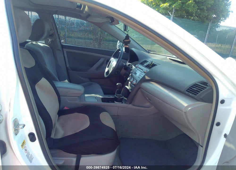 2010 TOYOTA CAMRY LE VIN: 4T1BF3EK7AU552832