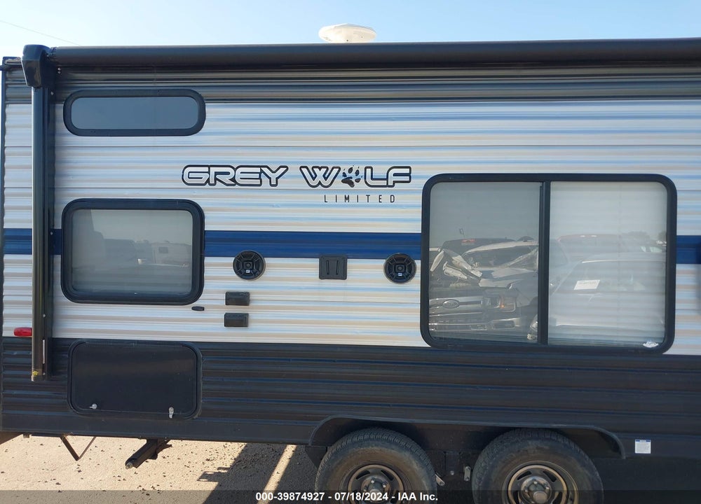 2019 FOREST RIVER CHEROKEE GREY WOLF M VIN: 4X4TCKX28KK056745