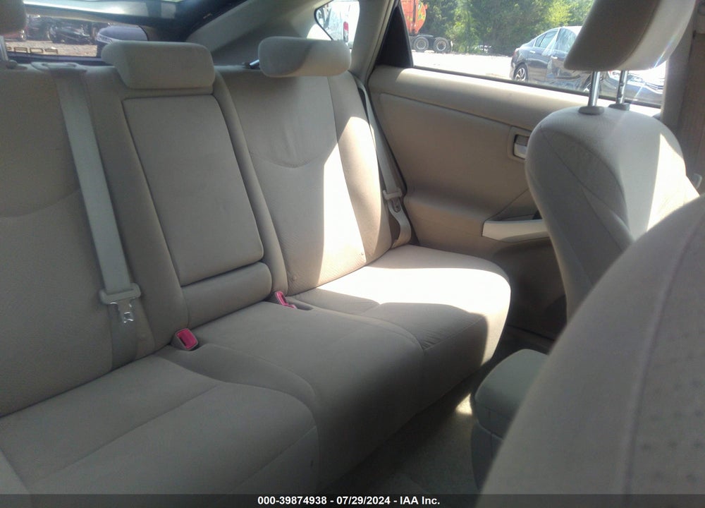 2011 TOYOTA PRIUS TWO VIN: JTDKN3DU4B1331735