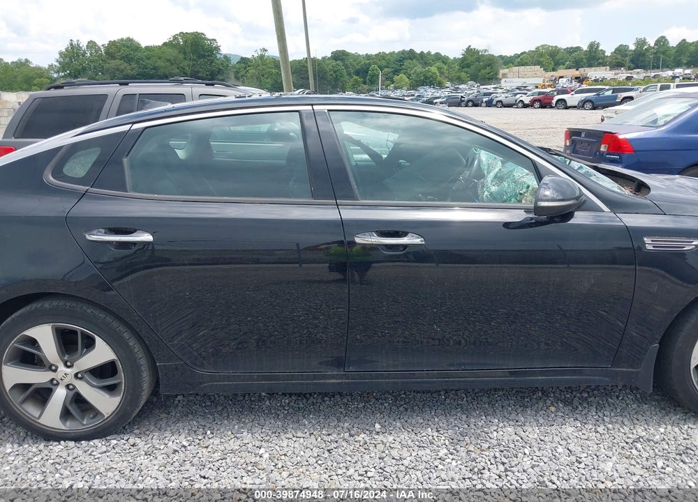 2019 KIA OPTIMA S VIN: 5XXGT4L3XKG294379