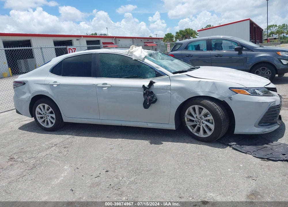 2024 TOYOTA CAMRY LE VIN: 4T1R11AK8RU245365