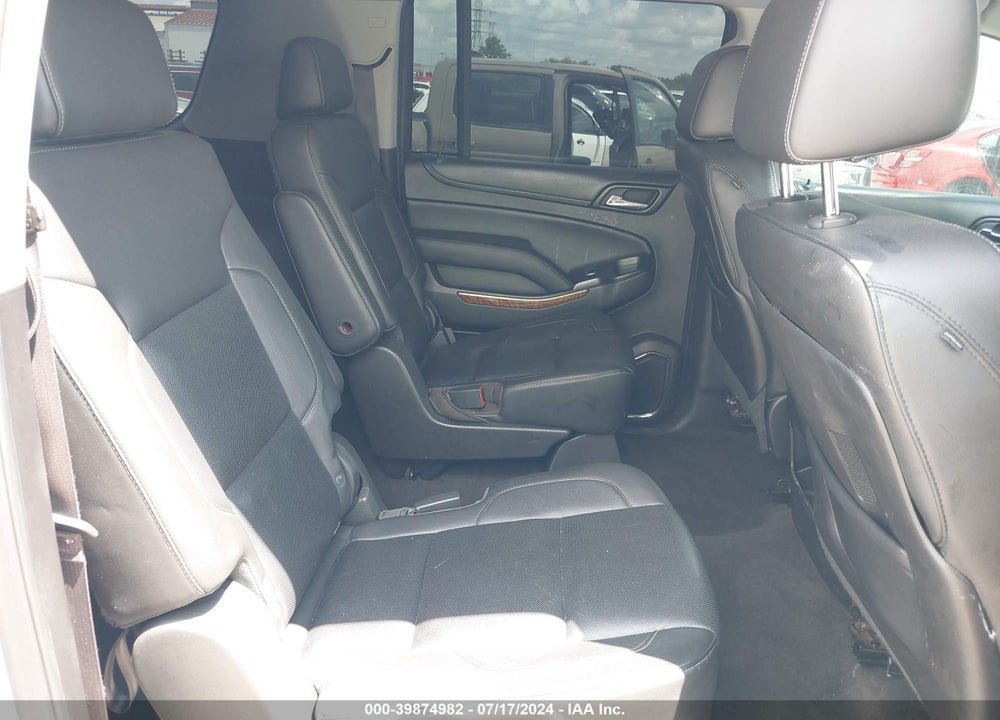 2015 CHEVROLET SUBURBAN 1500 LTZ VIN: 1GNSKKKC8FR606213