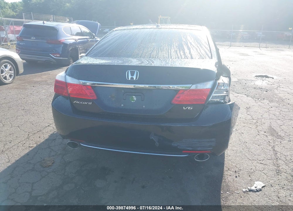 2013 HONDA ACCORD EX-L V-6 VIN: 1HGCR3F81DA021023