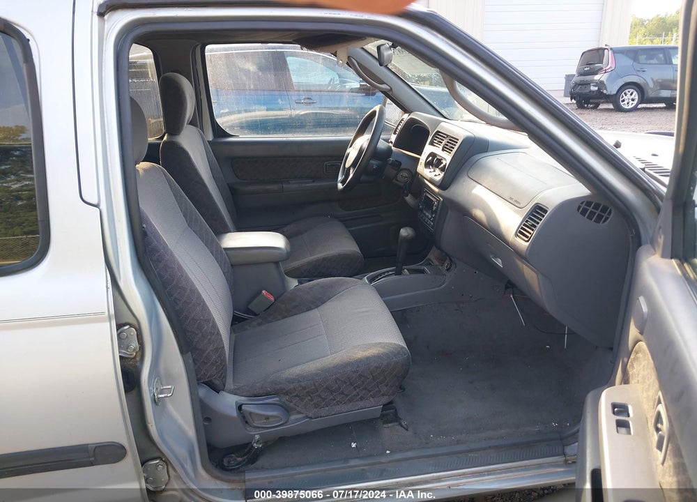 2001 NISSAN XTERRA XE-V6 VIN: 5N1ED28T41C553685