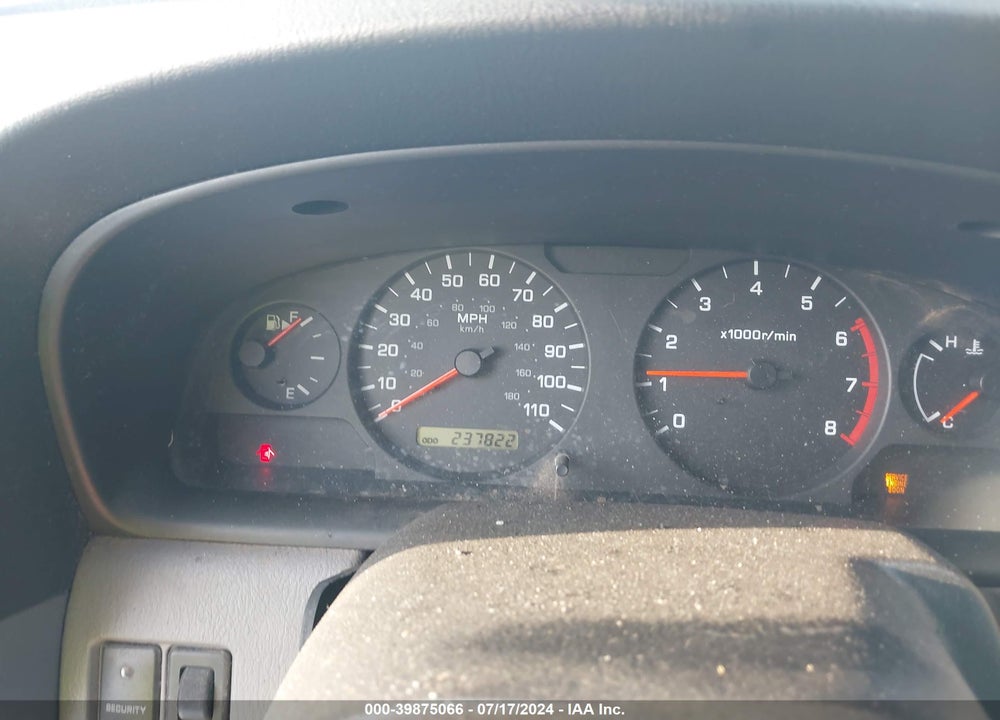 2001 NISSAN XTERRA XE-V6 VIN: 5N1ED28T41C553685