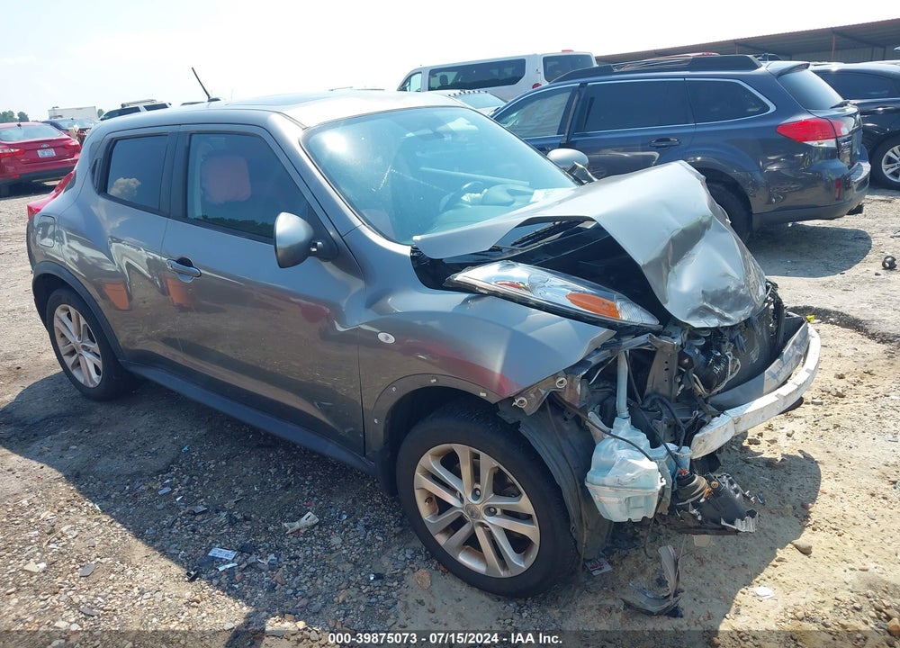 2014 NISSAN JUKE SV VIN: JN8AF5MR5ET356687