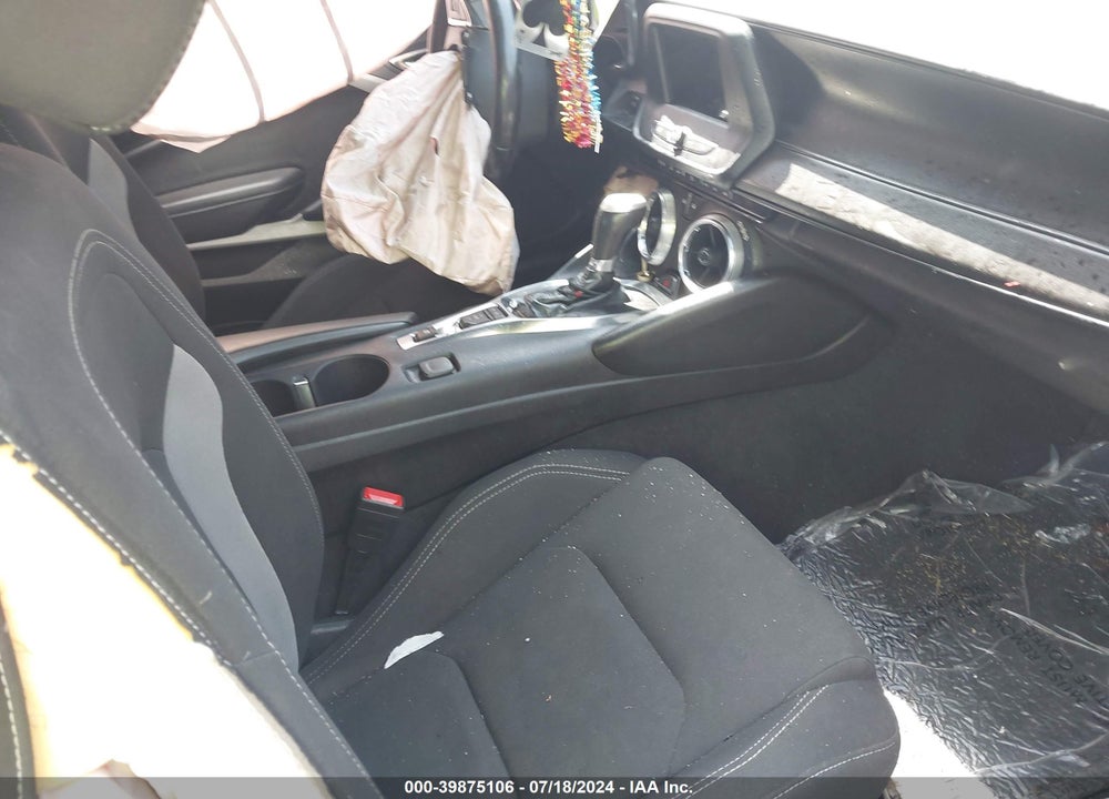 2019 CHEVROLET CAMARO 1LT VIN: 1G1FB1RS3K0134818