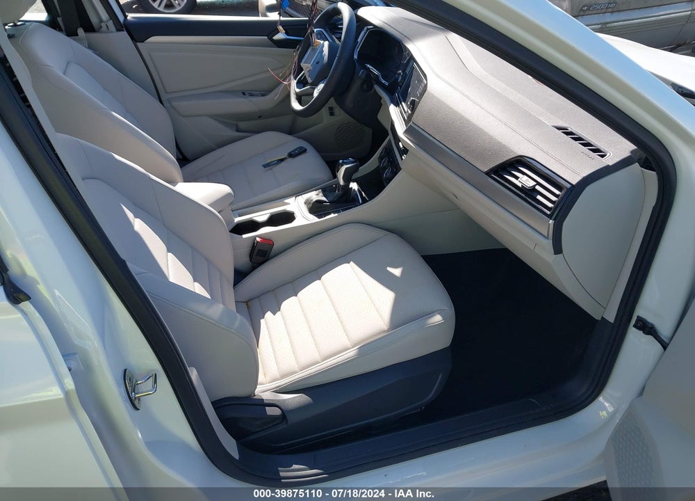 2024 VOLKSWAGEN JETTA 1.5T SE VIN: 3VW7M7BU8RM053211
