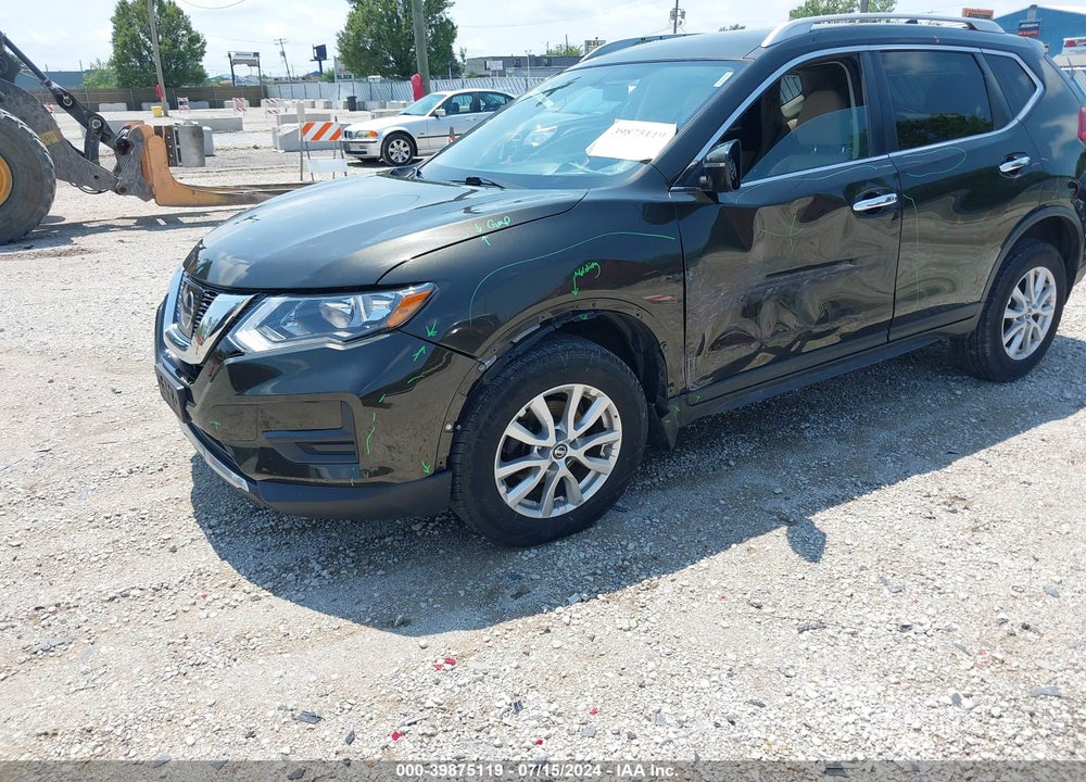 2017 NISSAN ROGUE SV VIN: KNMAT2MV3HP594065