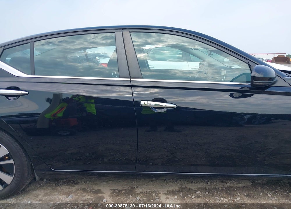 2021 NISSAN ALTIMA SV FWD VIN: 1N4BL4DV9MN412896