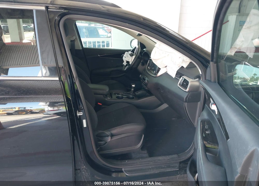 2020 KIA SORENTO 3.3L S VIN: 5XYPG4A50LG685174