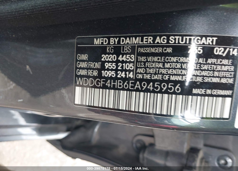 2014 MERCEDES-BENZ C 250 LUXURY/SPORT VIN: WDDGF4HB6EA945956