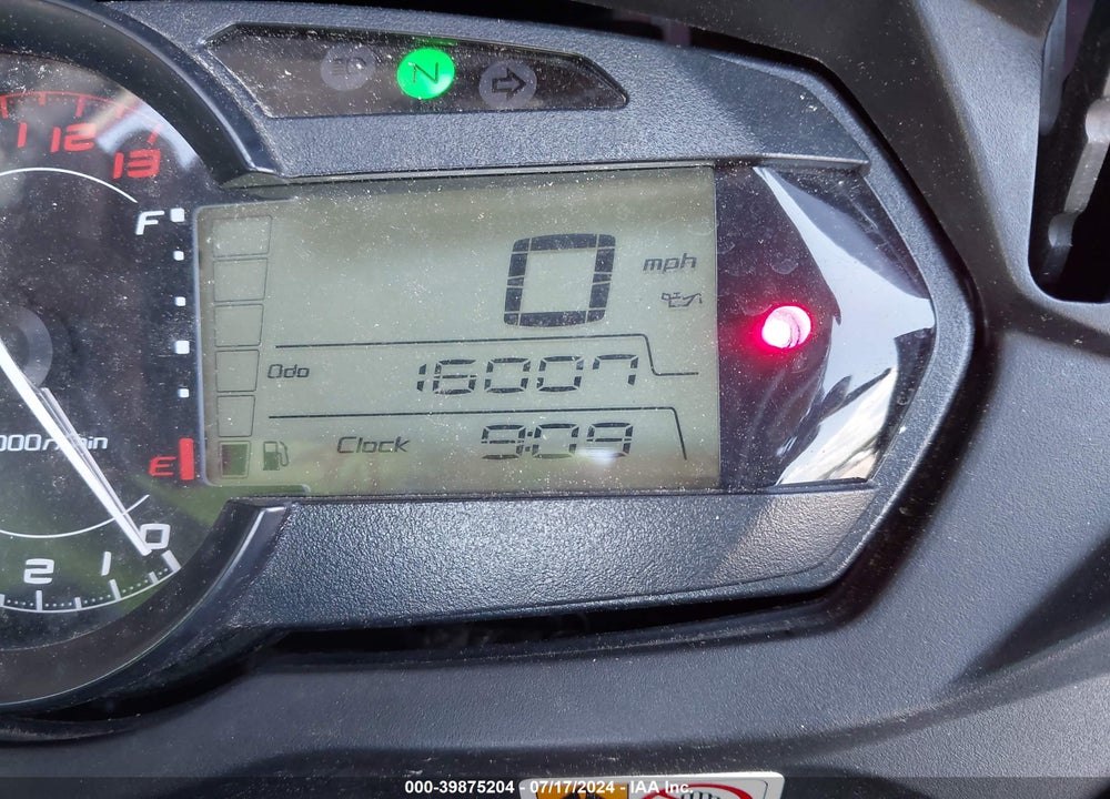 2012 KAWASAKI ZX1000 G VIN: JKAZXCG14CA014575