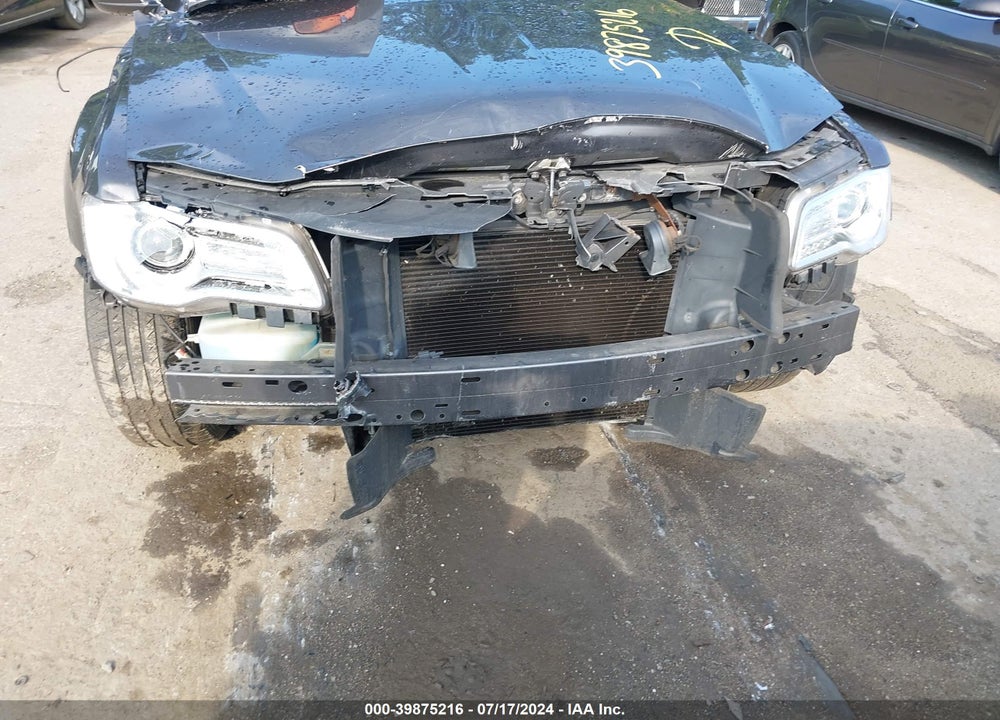 2015 CHRYSLER 300 LIMITED VIN: 2C3CCAAG0FH833019