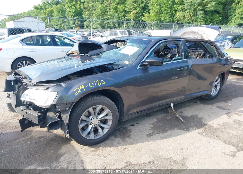 2015 CHRYSLER 300 LIMITED VIN: 2C3CCAAG0FH833019