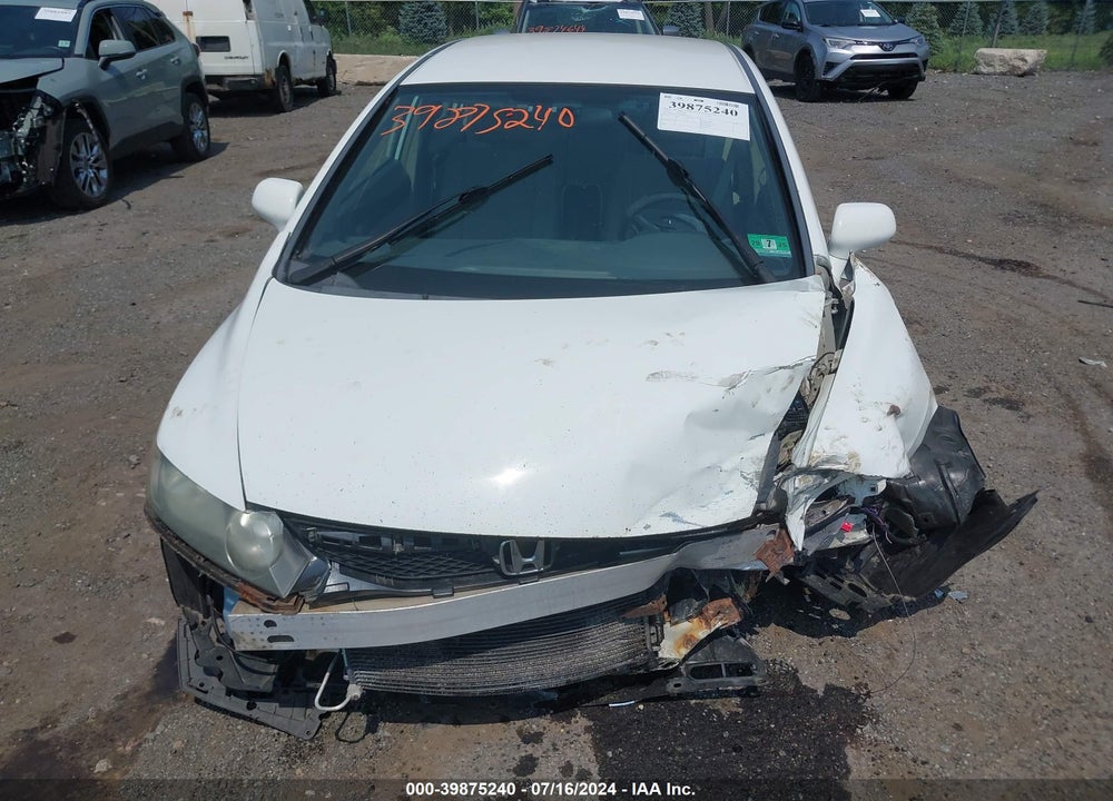 2010 HONDA CIVIC LX VIN: 2HGFA1F50AH568943